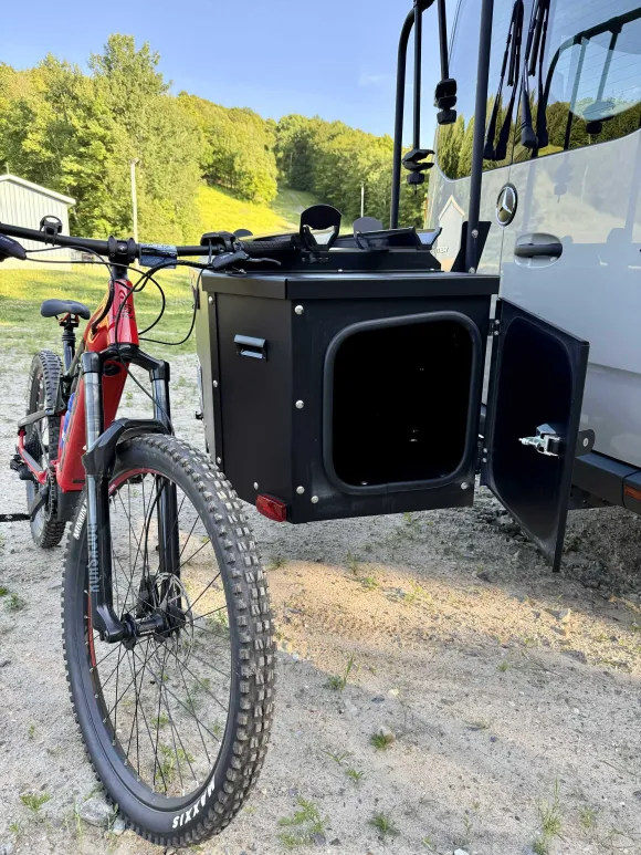 D99c8fdd 946c 4b0d 927d e270fd85233f